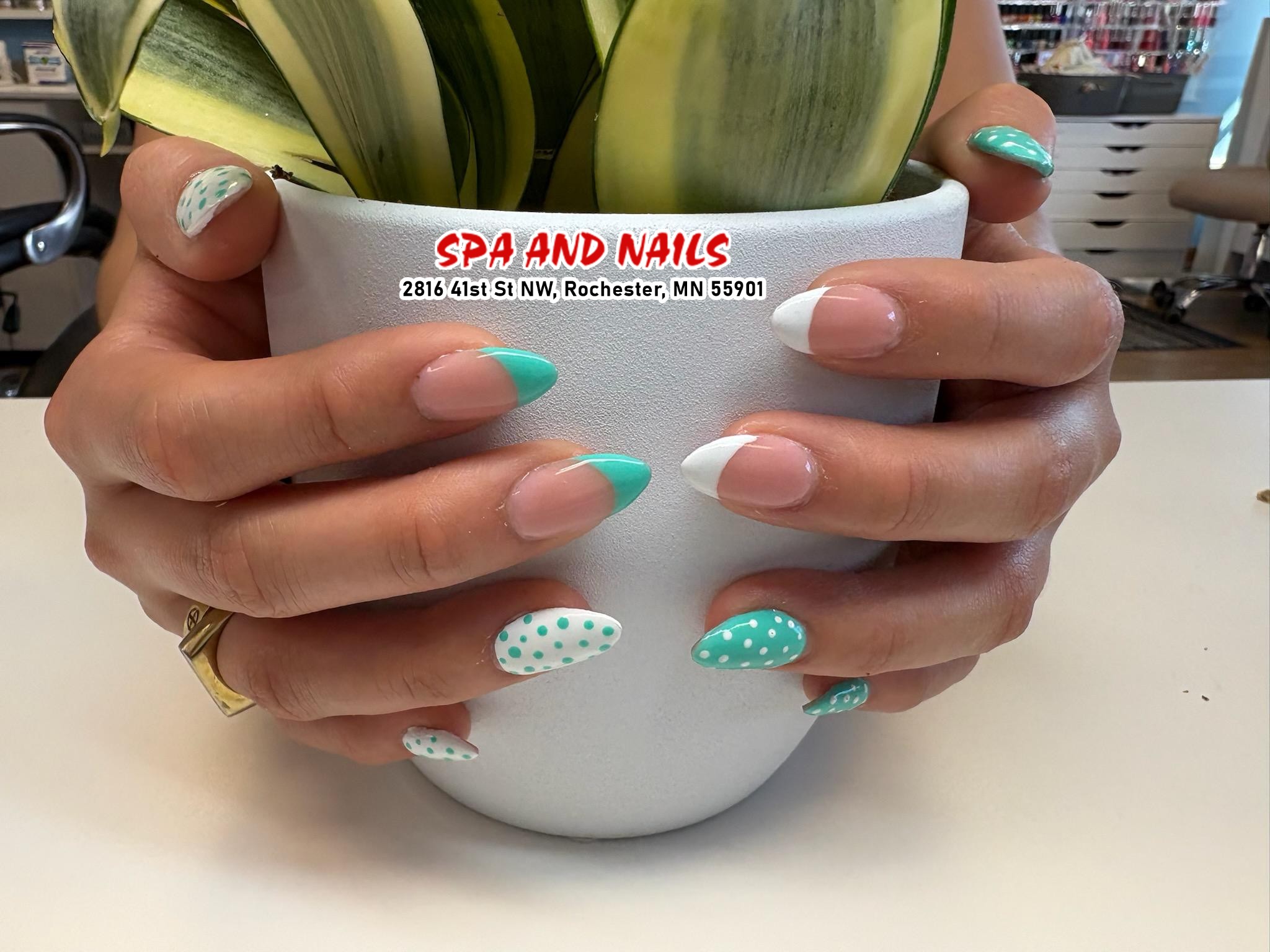 SPA AND NAILS Rochester, MN 55901